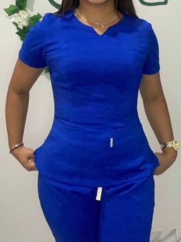 UNIFORME FEMENINO SCRUB TRIPLE V CON JOGGER